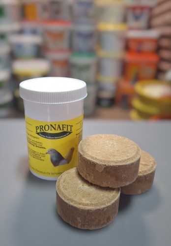 Przejdź do produktu PRONAFIT Pro-Smoke 3 tabletki - świeca dymna na insekty i drogi oddechowe ptaków